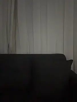 Snapshot of baby_akuma chatting on 03/28/26, 03:18 baby akuma online show from 03/28/26, 03:18