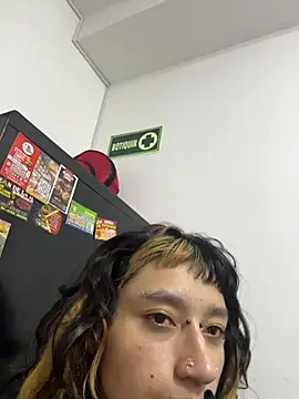 Snapshot of baby_akuma chatting on 06/16/26, 03:50 baby akuma online show from 06/16/26, 03:50