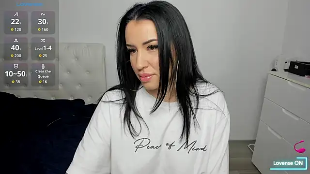 Snapshot of sexymorena23 chatting on 02/11/26, 11:21 sexymorena23 online show from 02/11/26, 11:21