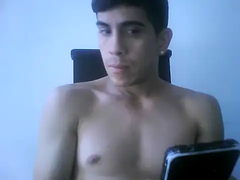 Adrian fire online show from 04/03/26, 06:47