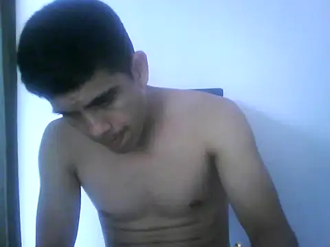 Snapshot of Adrian_fire chatting on 05/04/26, 10:01 Adrian fire online show from 05/04/26, 10:01