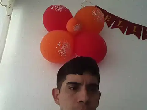 Snapshot of Adrian_fire chatting on 06/01/26, 04:17 Adrian fire online show from 06/01/26, 04:17