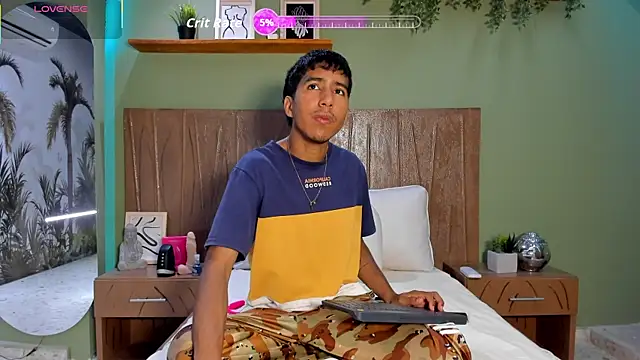 Ender h0tt online show from 07/08/26, 08:31