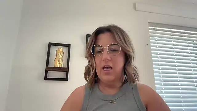 annabellewarick online show from 04/06/26, 10:27