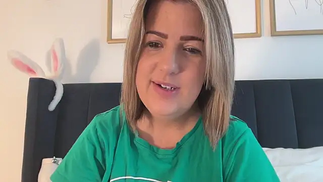 annabellewarick online show from 06/18/26, 06:12