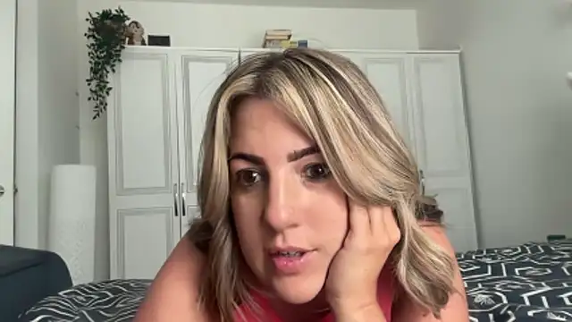 annabellewarick online show from 06/15/26, 03:44