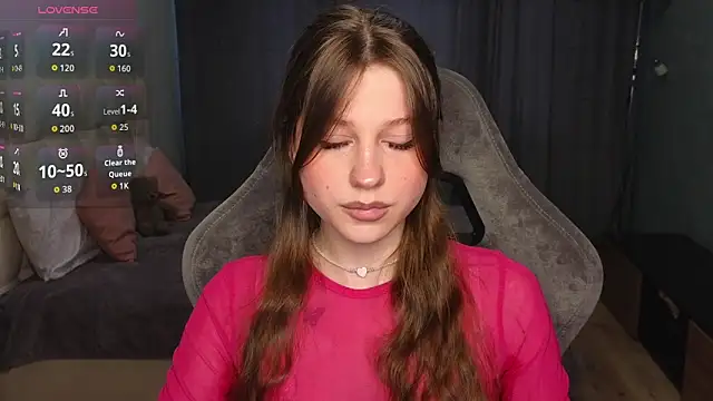 Kristy Bell1 online show from 04/14/26, 07:13