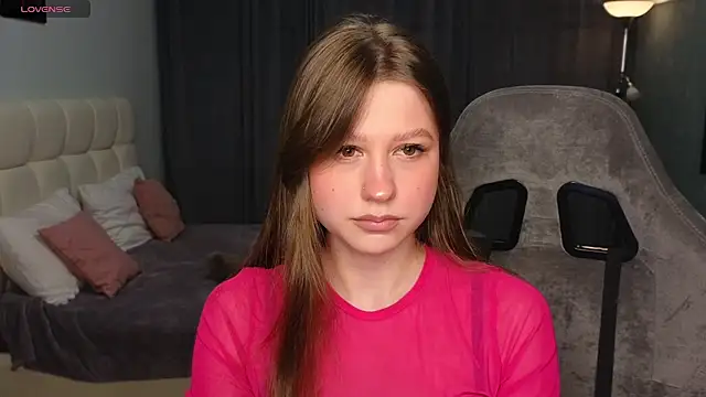 Kristy Bell1 online show from 03/26/26, 10:07