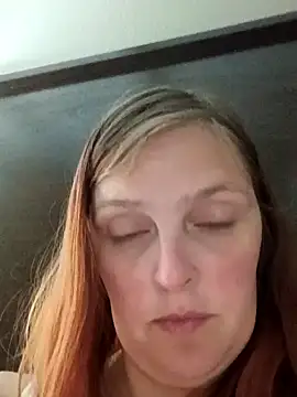 sexymomma2026 online show from 04/03/26, 01:23