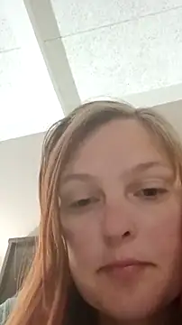 sexymomma2026 online show from 04/06/26, 03:24