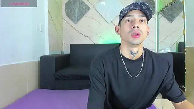 Snapshot of mathewblessed chatting on 03/18/26, 07:26 mathewblessed online show from 03/18/26, 07:26