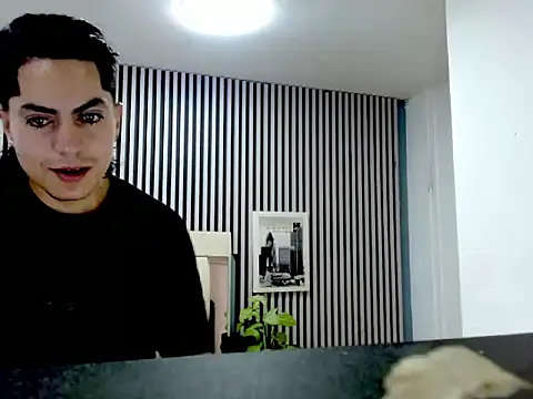 Snapshot of Alex_Wolft chatting on 05/06/26, 11:36 Alex Wolft online show from 05/06/26, 11:36