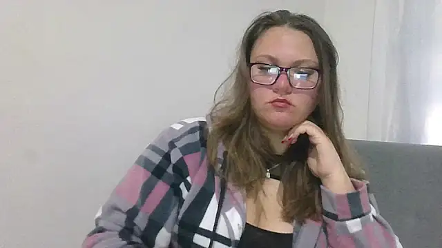 MuseChic Wild online show from 04/15/26, 01:04