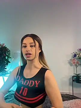 ScarletFlameee online show from 05/02/26, 06:07