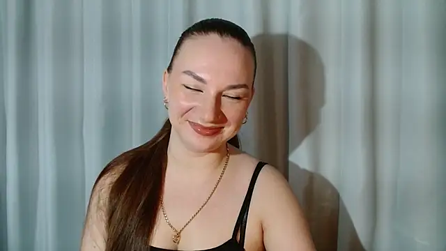 Belle Fiesta online show from 03/30/26, 09:38