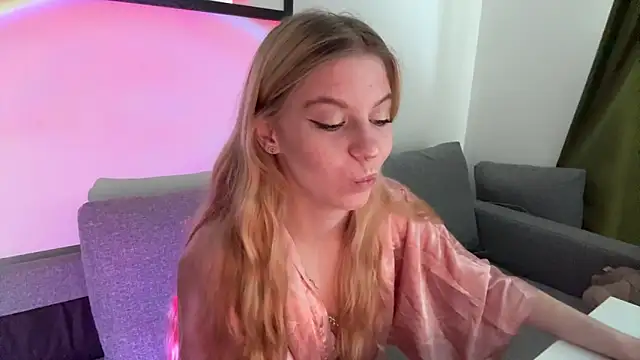 Fanny Fresh online show from 05/10/26, 08:07