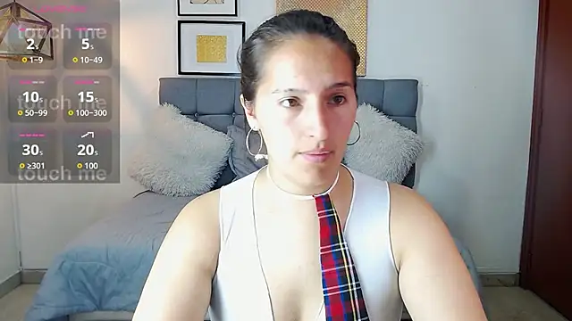 Snapshot of Sharon_makelove chatting on 05/16/26, 07:35 Sharon makelove online show from 05/16/26, 07:35
