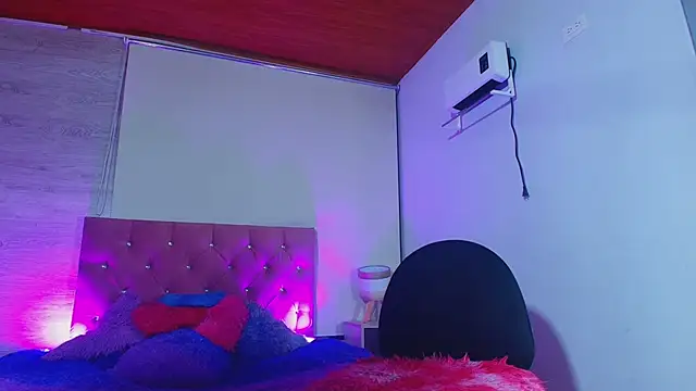 Sary LittleSmiles online show from 04/19/26, 04:13