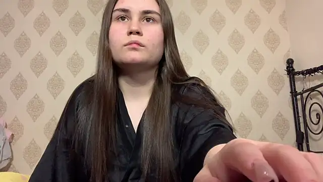 LucyMur online show from 04/18/26, 12:57