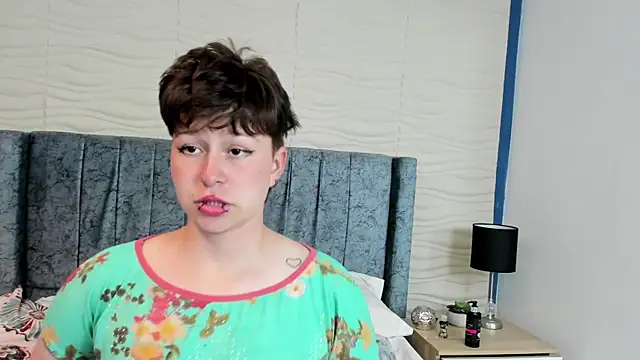 yuya style online show from 04/21/26, 01:42