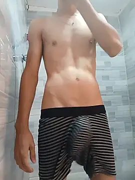 Juango24321 online show from 05/17/26, 02:39