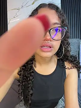 Bunny fire online show from 03/12/26, 07:18