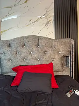 Bunny fire online show from 04/07/26, 07:04