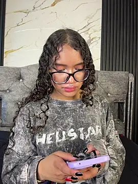 Bunny fire online show from 04/15/26, 07:07