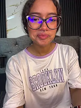 Bunny fire online show from 03/31/26, 07:05