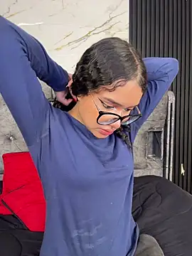 Bunny fire online show from 04/20/26, 07:04