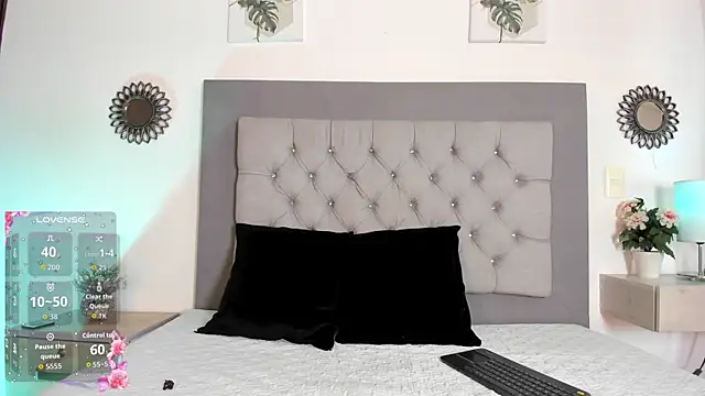 Snapshot of Arya_Grey chatting on 04/13/26, 11:36 Arya Grey online show from 04/13/26, 11:36