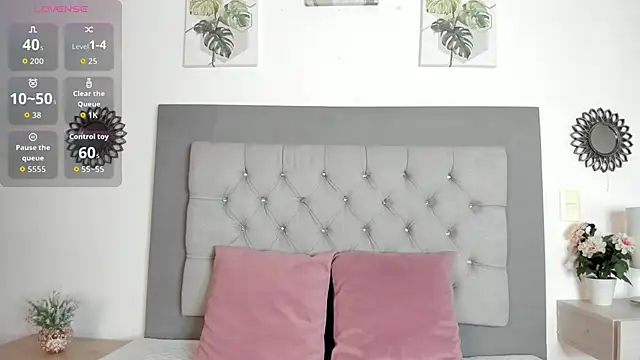 Arya Grey online show from 05/13/26, 03:02