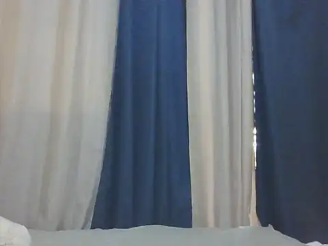 niki301 online show from 04/10/26, 02:35