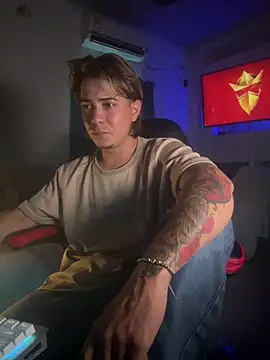 AngelLatinBoy online show from 03/09/26, 09:29