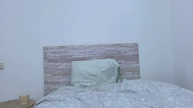 zeusoctavian1 online show from 05/21/26, 03:09