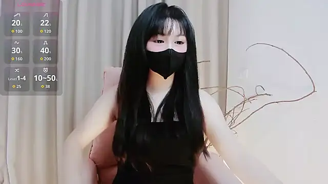 Snapshot of Sweet-Shuna chatting on 03/16/26, 05:44 Sweet-Shuna online show from 03/16/26, 05:44