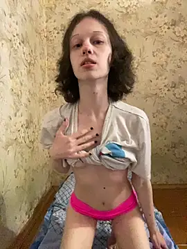 AmanitaXXX69 online show from 03/27/26, 08:37