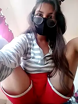 Divya3107 online show from 05/01/26, 03:33