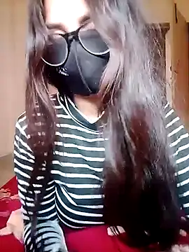 Divya3107 online show from 05/03/26, 03:44