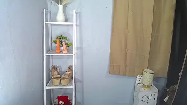 MaterialDuoTransxxx online show from 04/22/26, 03:30