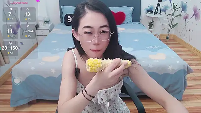 mila-baby-99 online show from 06/21/26, 12:38