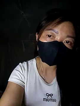 Bling-pusy online show from 04/30/26, 12:45
