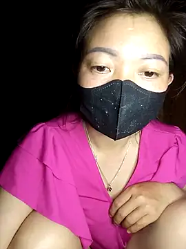 Bling-pusy online show from 04/04/26, 01:50