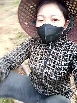 Bling-pusy online show from 03/28/26, 10:16