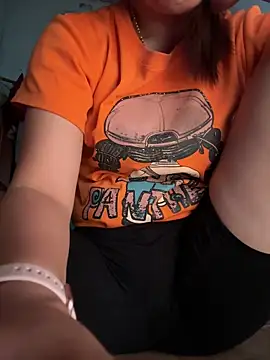 July-lovee online show from 05/07/26, 08:50