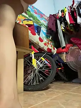 July-lovee online show from 03/29/26, 04:08