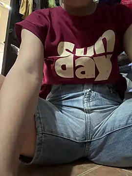 July-lovee online show from 04/24/26, 04:47