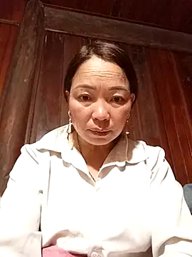 Yellow-pink online show from 04/03/26, 01:39