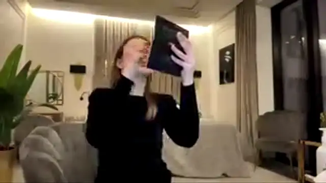 Cherry Sin online show from 03/10/26, 04:44