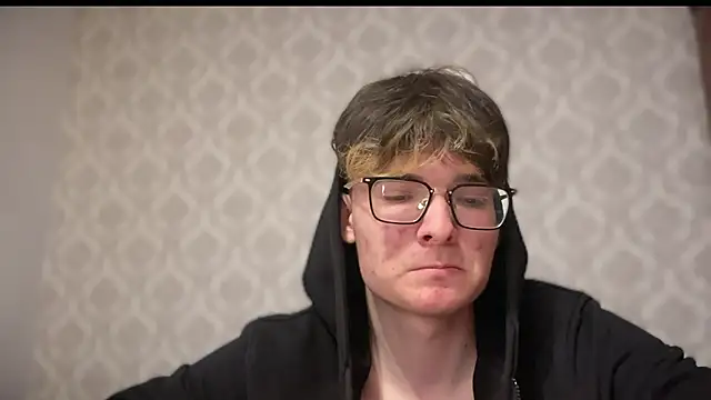 niksikor online show from 04/15/26, 08:09